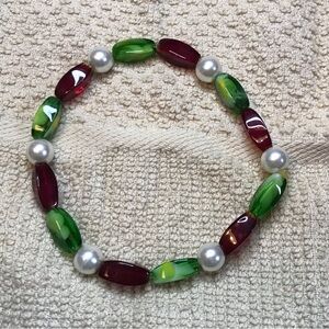 Green & Garnet Glass Bead Bracelet with Pearlescent Accents-Handmade by Eveyln